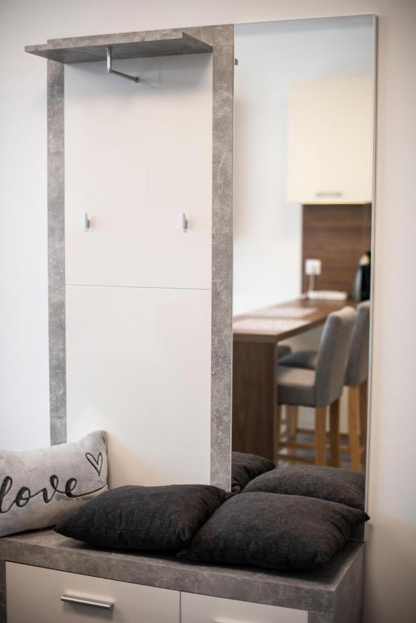 Zsuka Apartman Free Parking 佩奇 外观 照片
