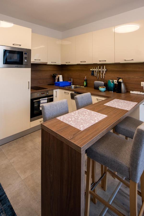 Zsuka Apartman Free Parking 佩奇 外观 照片